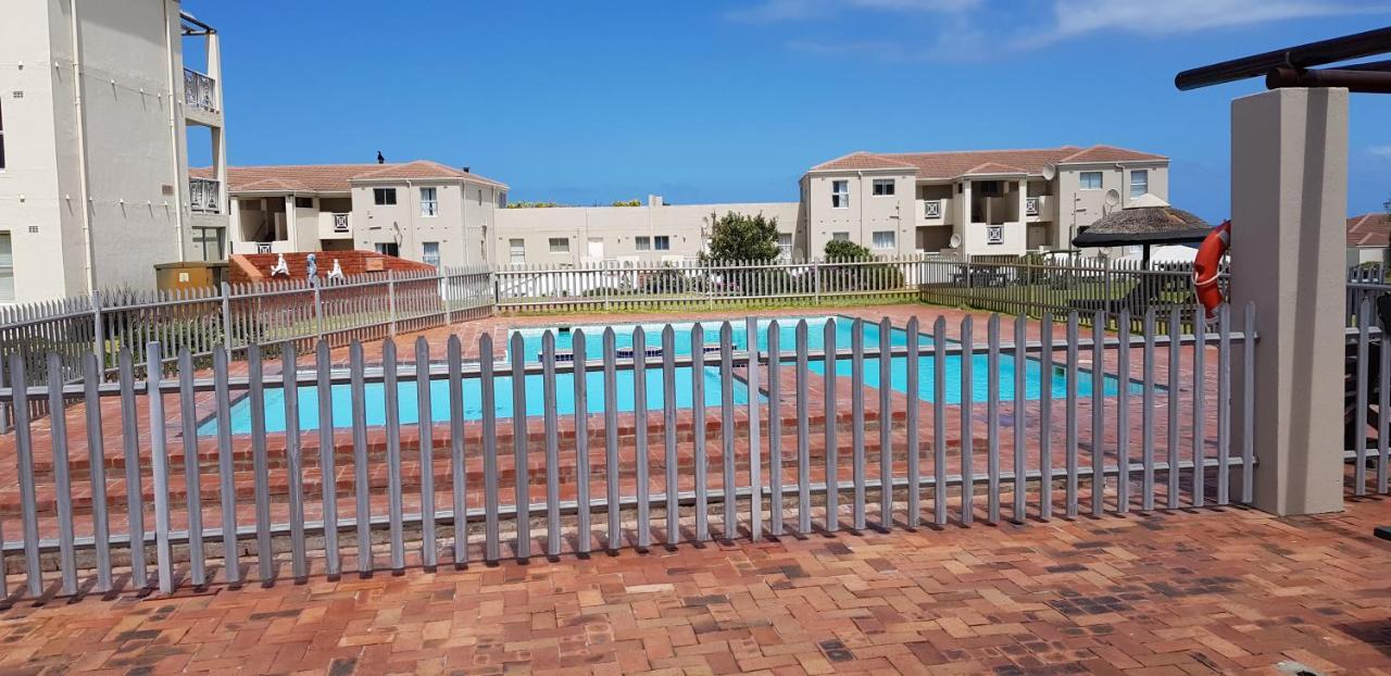 Hermanus Beach Club Apartment Exterior foto